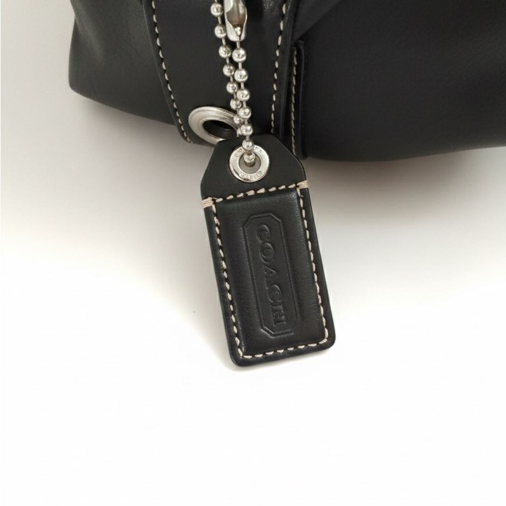Coach Leather Black and Cream Toiletry Bag - Picture 2 of 7